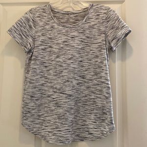 Lululemon Tiger Space Dye Black White shirt sleeve size 4